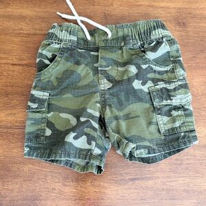 GAP Kids Green Camouflage Cargo Shorts